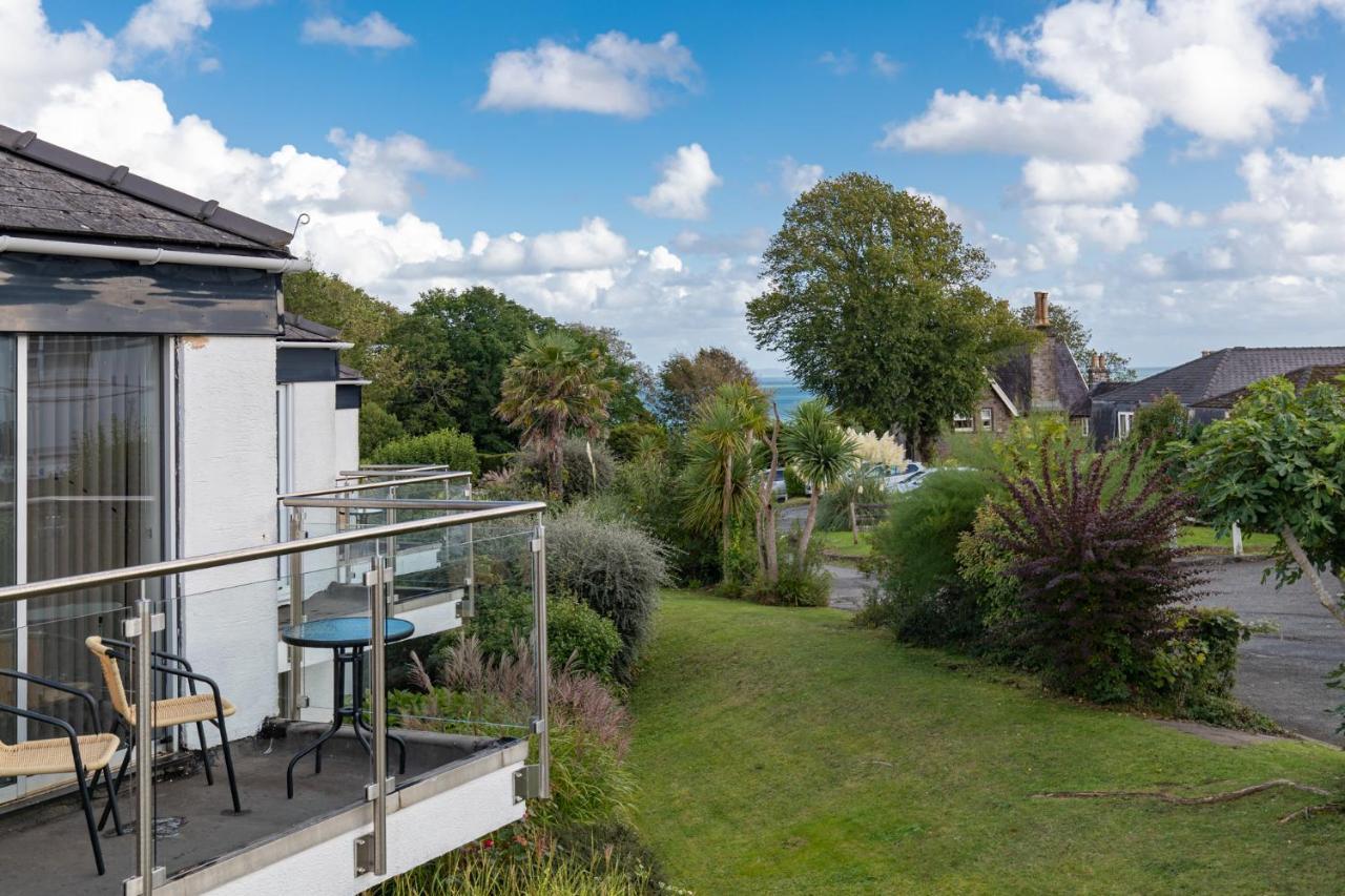 25 Coedrath Park - Sea Views From Balcony, Short Walk To Beach, Parking Saundersfoot Eksteriør bilde